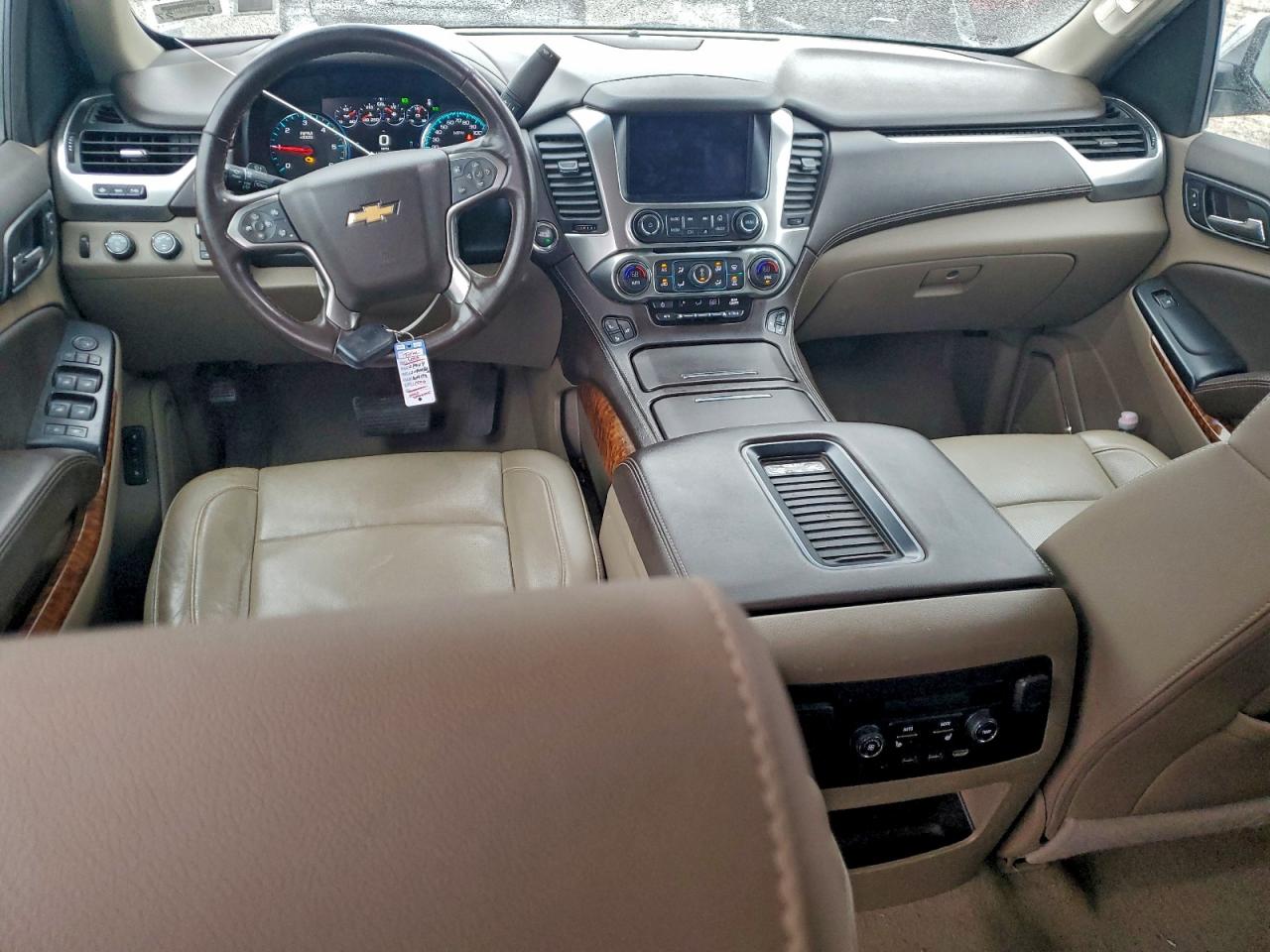 2019 Chevrolet Suburban K1500 Premier VIN: 1GNSKJKC8KR324674 Lot: 93489715