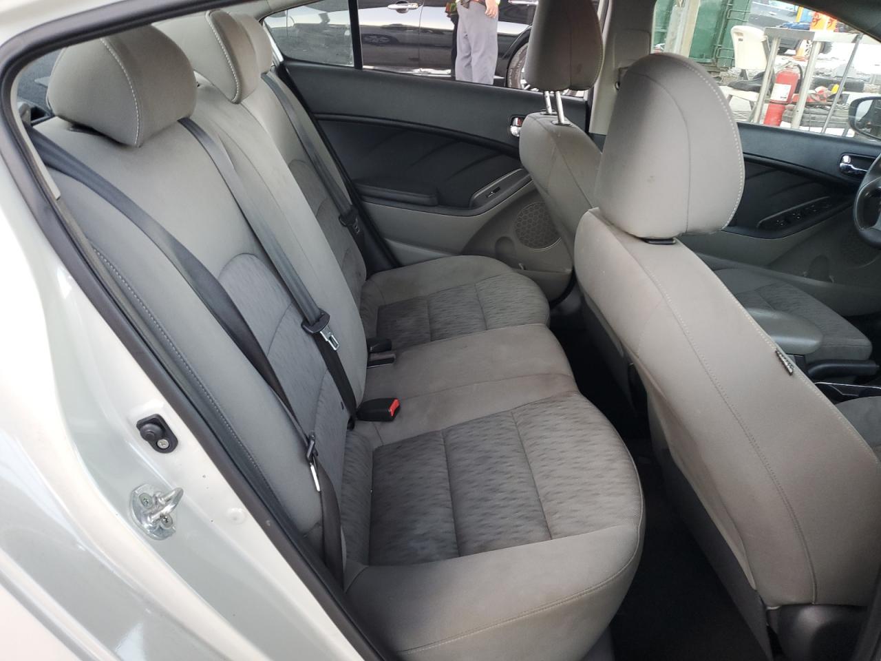 2015 Kia Forte Lx VIN: KNAFK4A66F5292129 Lot: 91122135