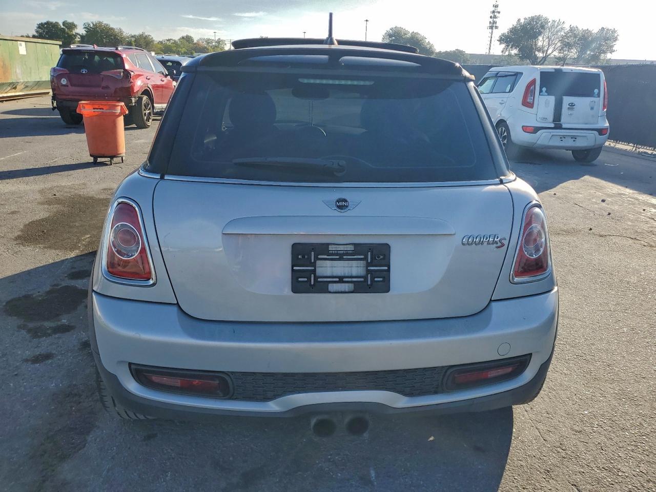 2011 Mini Cooper S VIN: WMWSV3C53BTY14581 Lot: 94709355