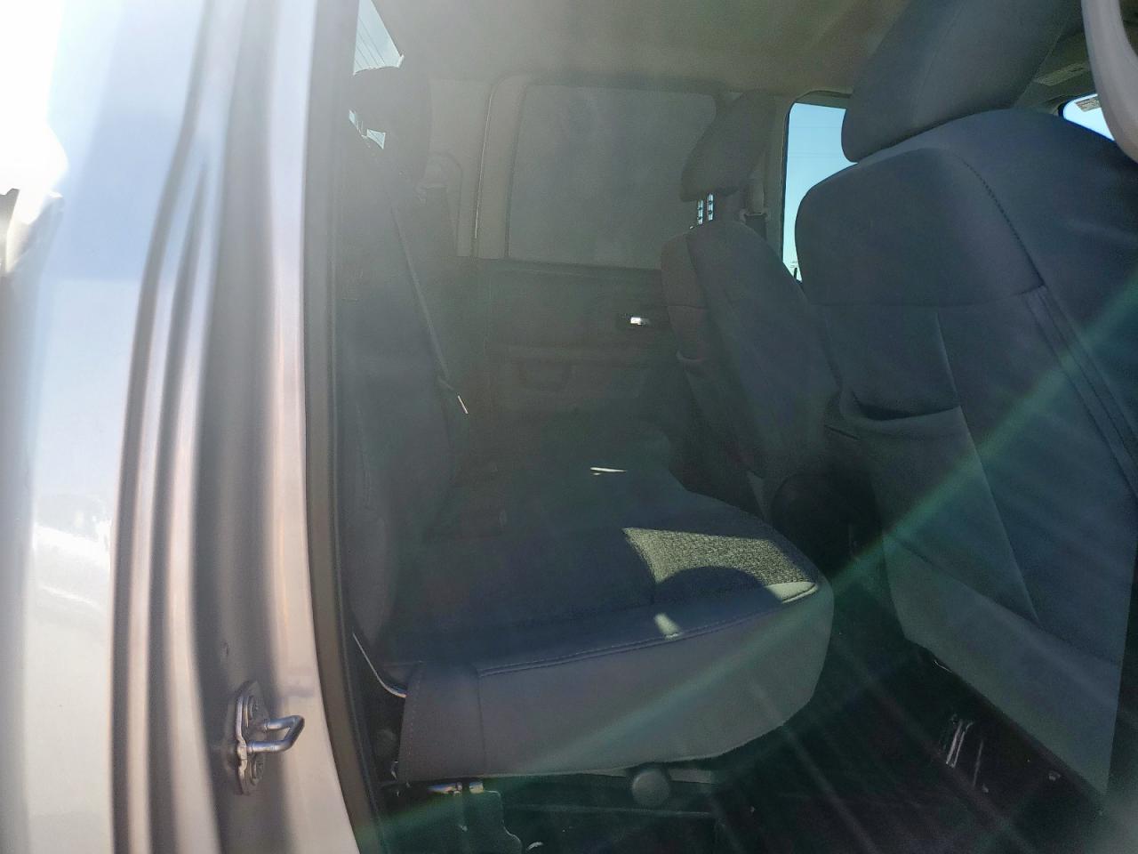 2017 Ram 1500 Slt VIN: 1C6RR6GT0HS658117 Lot: 92371435