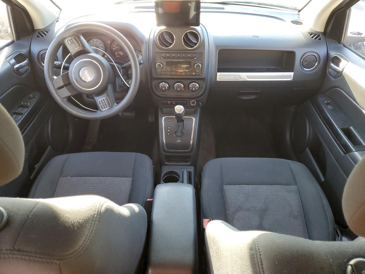 2014 Jeep Compass Sport VIN: 1C4NJCBAXED539042 Lot: 85437115