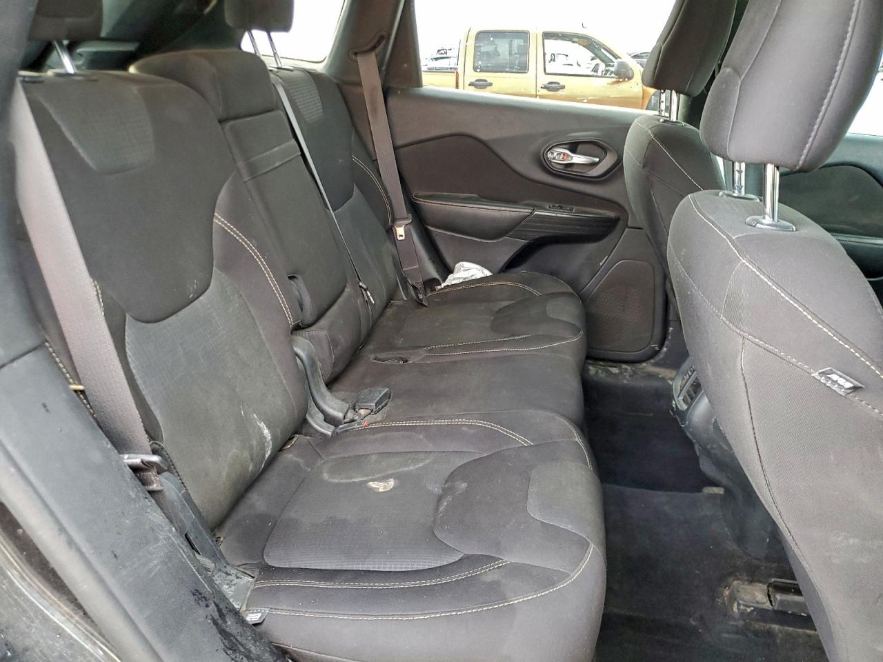 2016 Jeep Cherokee Latitude VIN: 1C4PJMCB8GW153846 Lot: 94442825