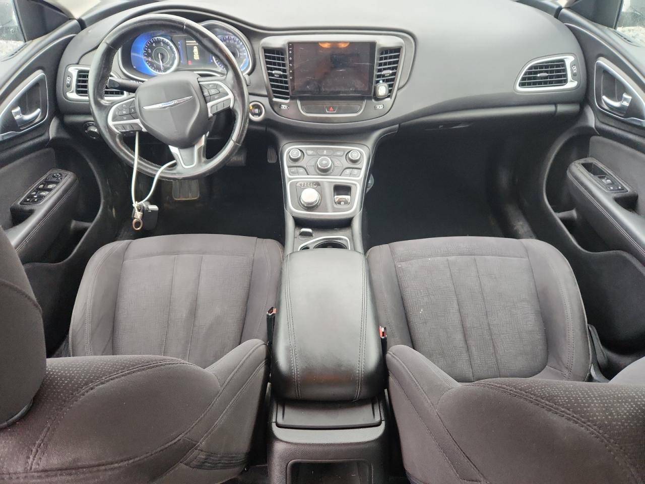 2015 Chrysler 200 Limited VIN: 1C3CCCAB4FN612532 Lot: 93079825