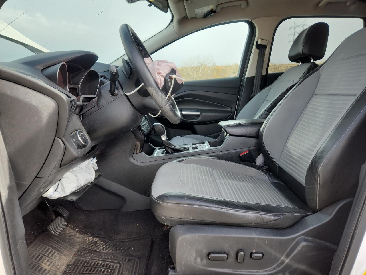 2017 Ford Escape Se VIN: 1FMCU9GD4HUF00614 Lot: 93751365