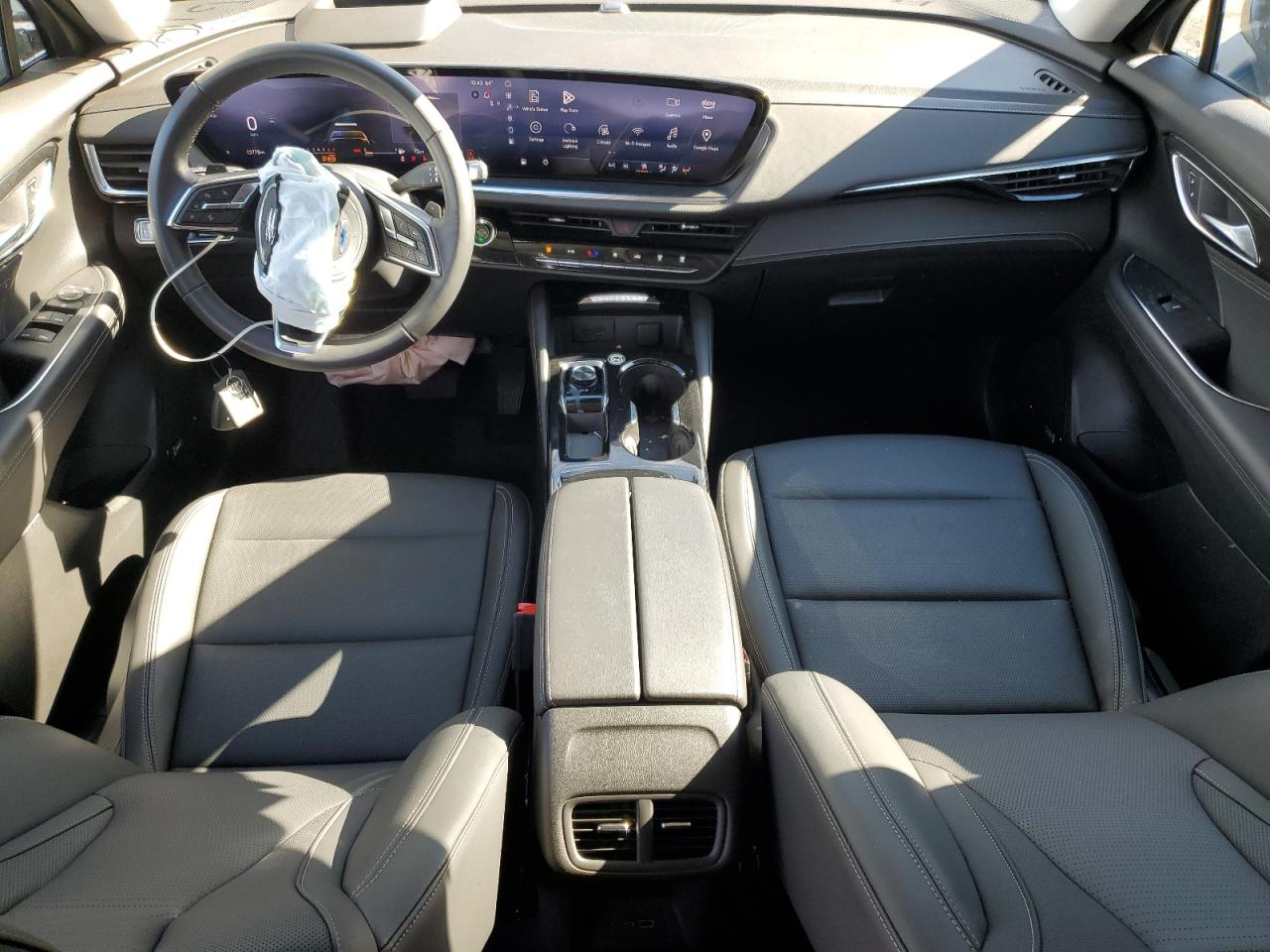 2025 Buick Envision Preferred VIN: LRBFZKE44SD073745 Lot: 92949025