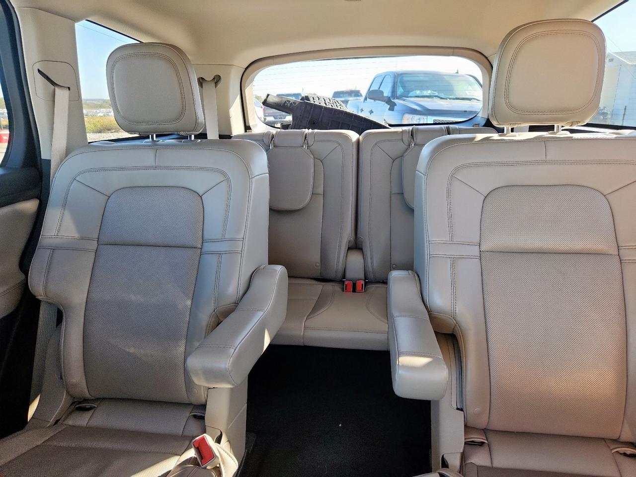 2020 Lincoln Aviator Reserve VIN: 5LM5J7WC0LGL30982 Lot: 92133425