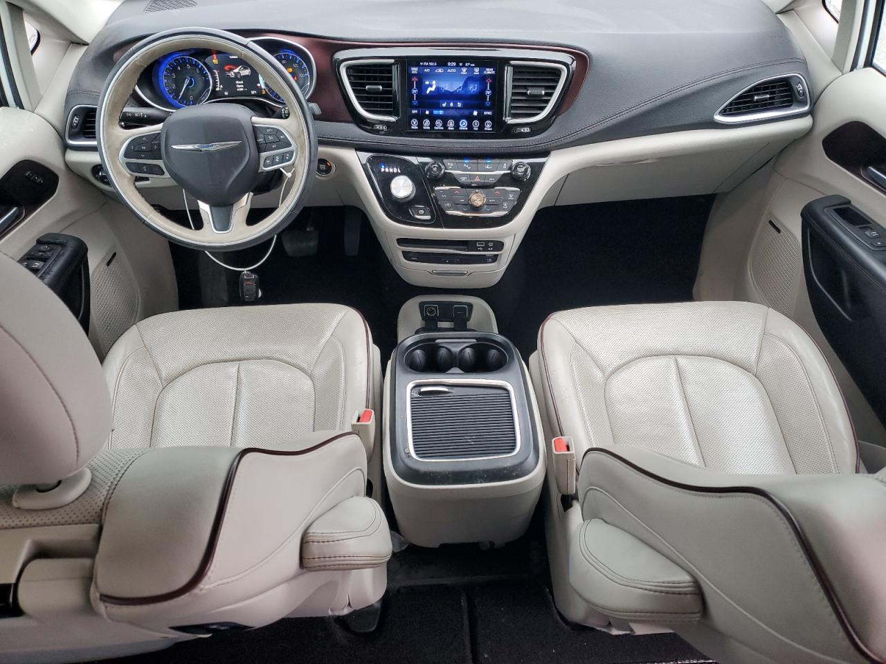 2017 Chrysler Pacifica Limited VIN: 2C4RC1GG0HR552722 Lot: 93064145