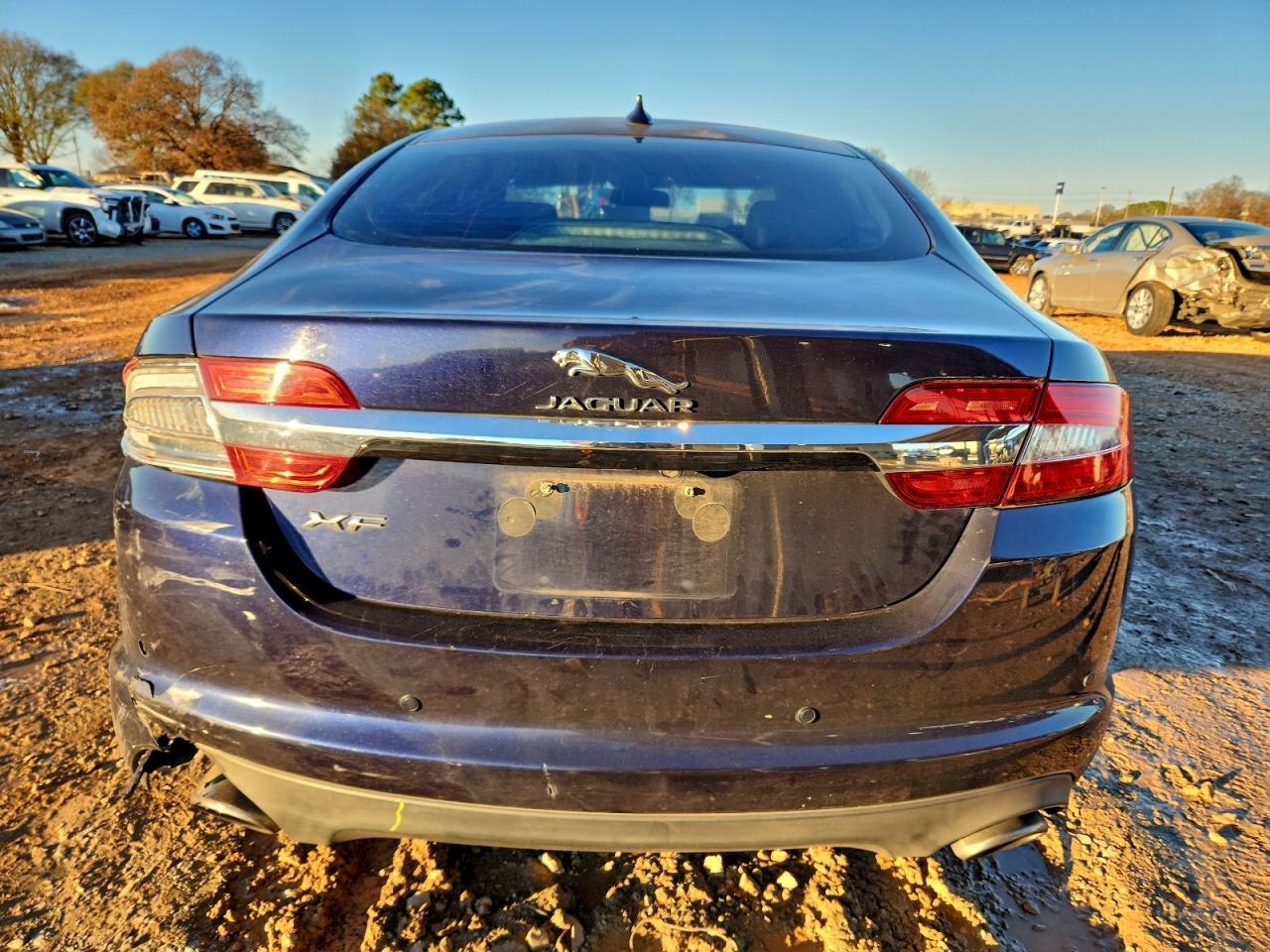 2015 Jaguar Xf 2.0T Premium VIN: SAJWA0FS7FPU67532 Lot: 93821085