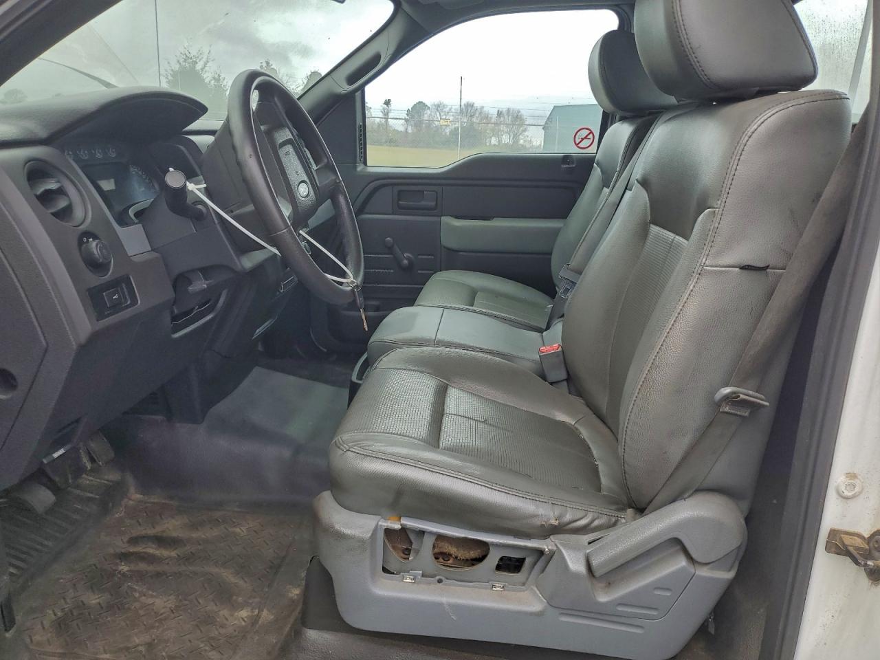 2011 Ford F150 VIN: 1FTMF1CM6BKD51040 Lot: 91669425