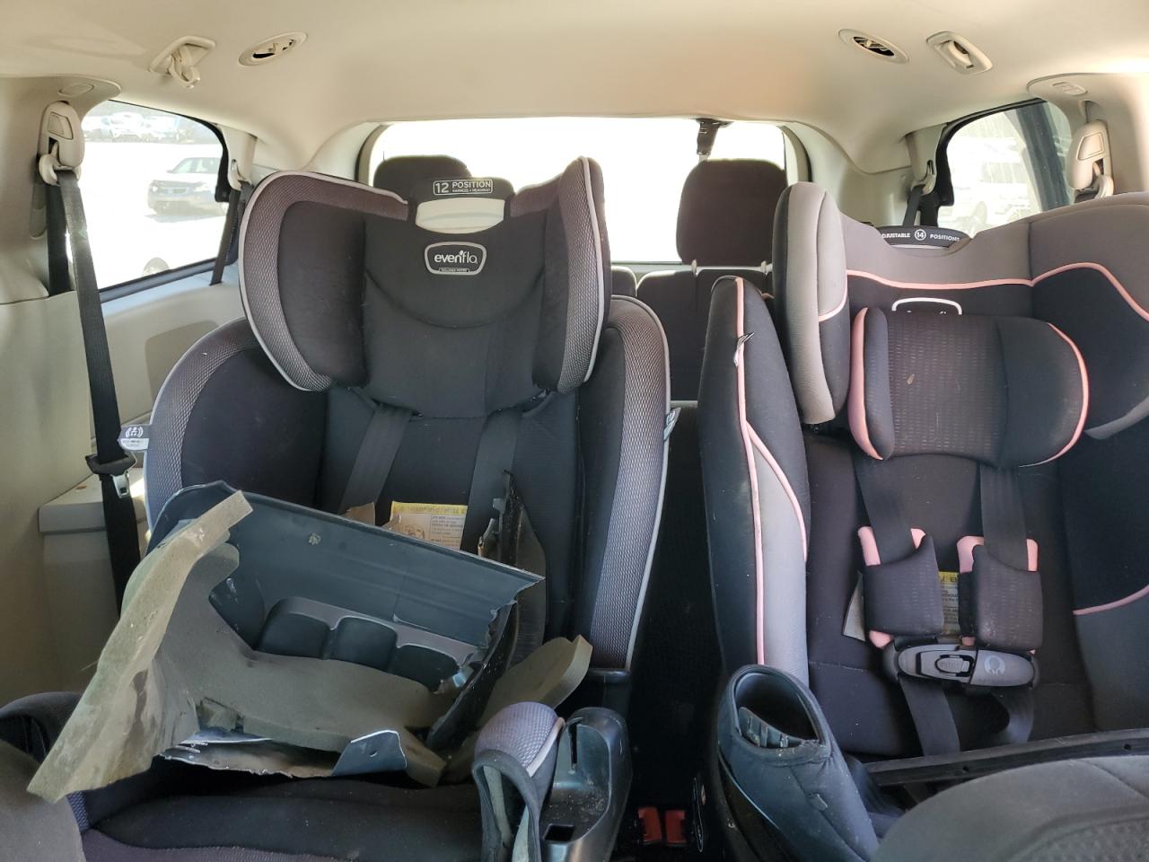 2018 Dodge Grand Caravan Se VIN: 2C4RDGBG0JR262705 Lot: 92409155