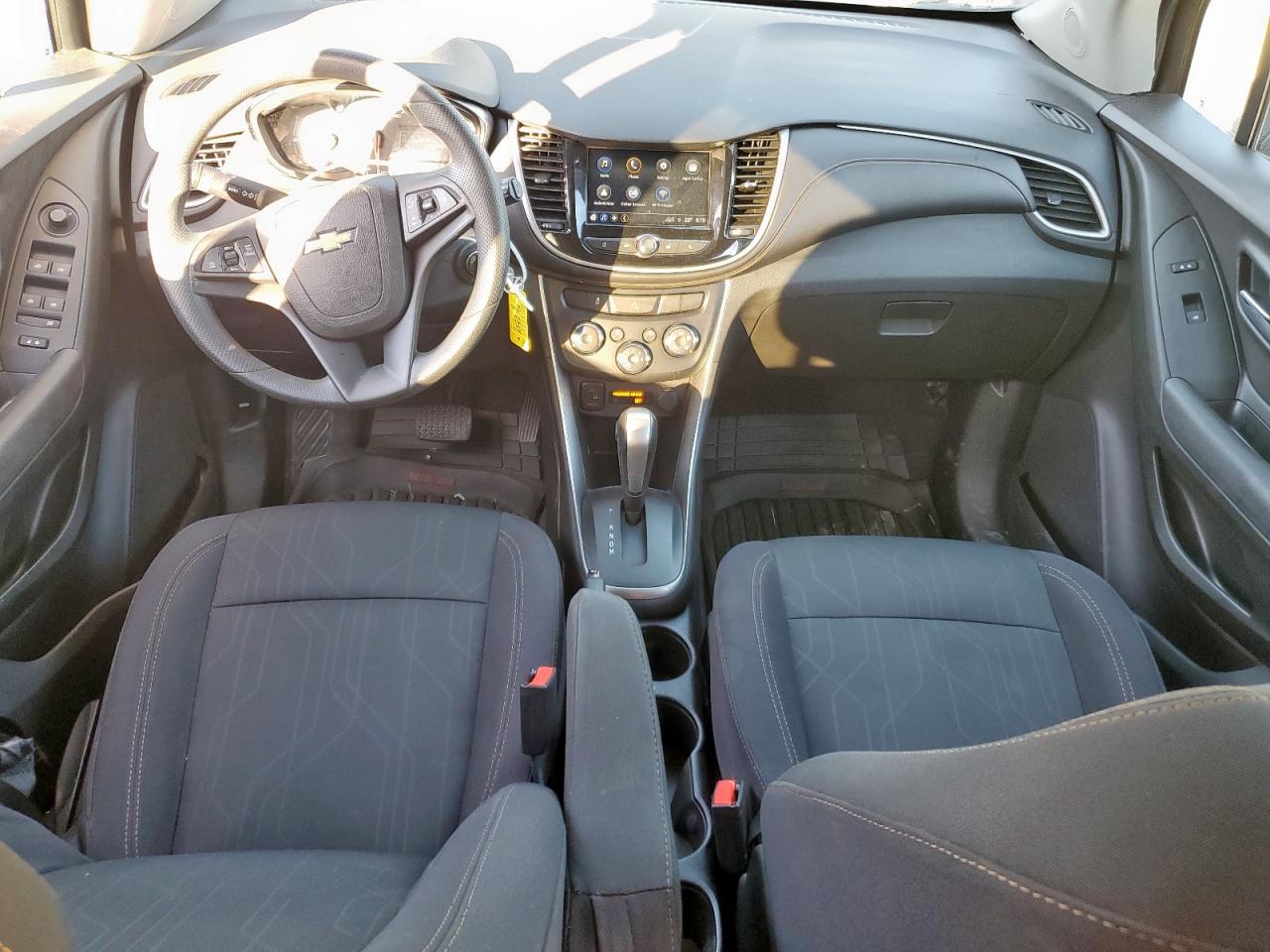 2018 Chevrolet Trax 1Lt VIN: 3GNCJLSB2JL323665 Lot: 91067315