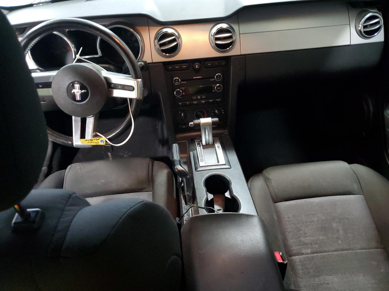 2008 Ford Mustang VIN: 1ZVHT80N585180219 Lot: 92868255