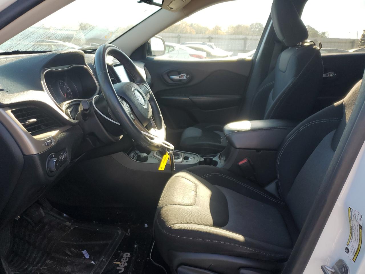 2014 Jeep Cherokee Latitude VIN: 1C4PJMCB6EW219081 Lot: 91313535