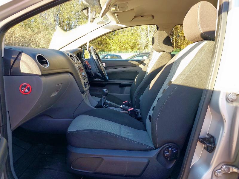 2010 FORD FOCUS 1.6 ZETEC 5DR