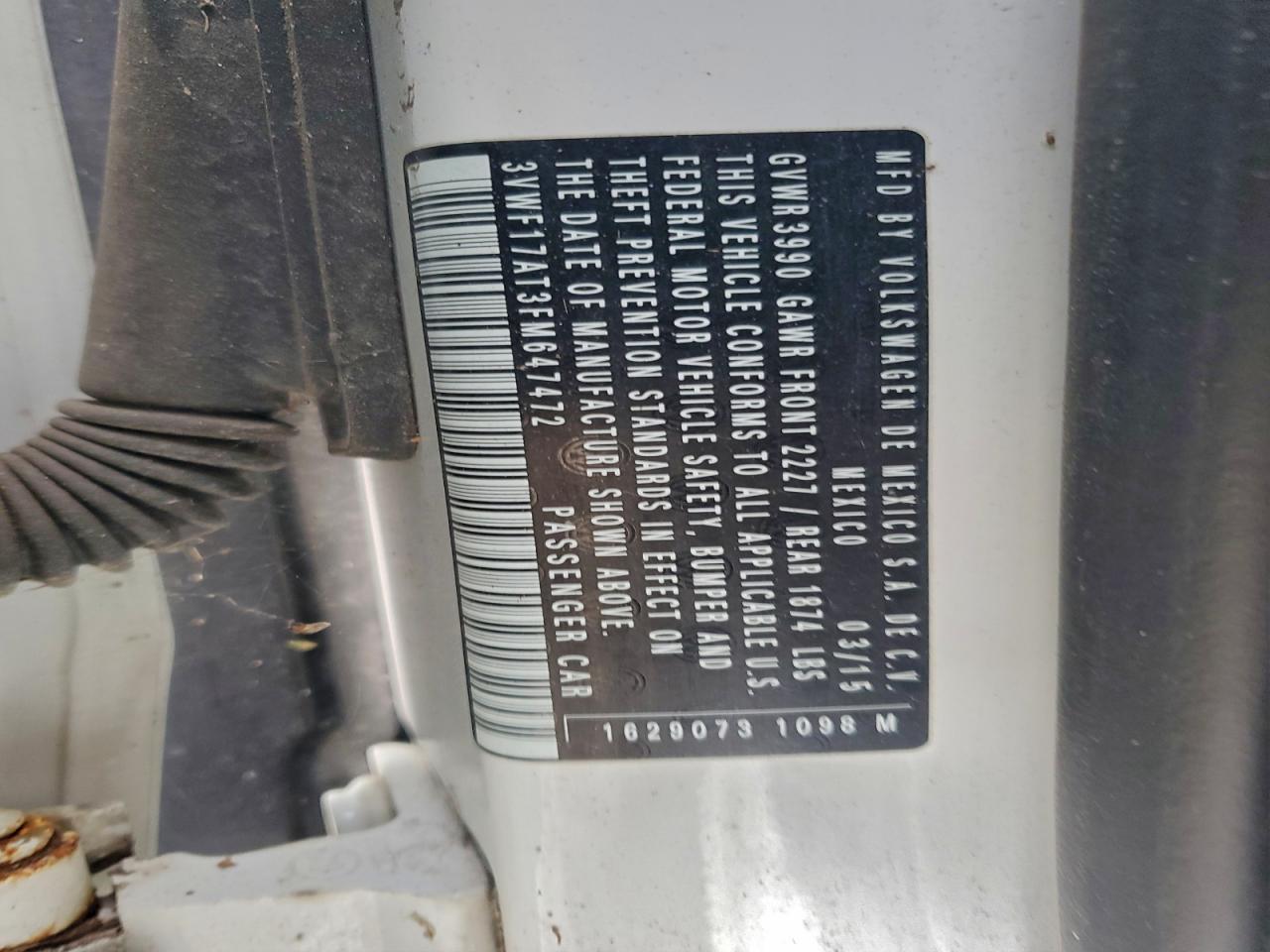 2015 Volkswagen Beetle 1.8T VIN: 3VWF17AT3FM647472 Lot: 93191035