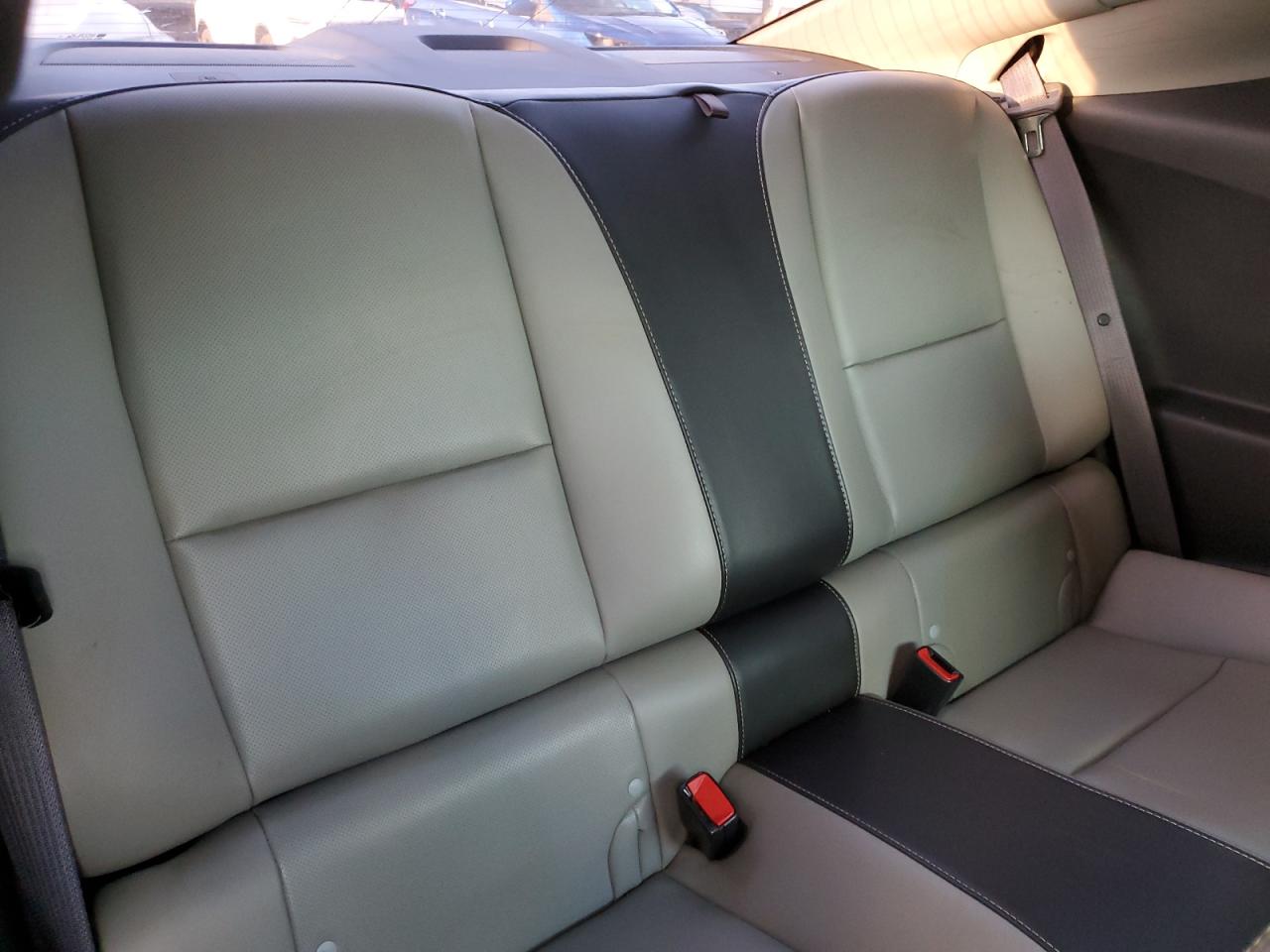 2013 Chevrolet Camaro Lt VIN: 2G1FC1E38D9194646 Lot: 92493765