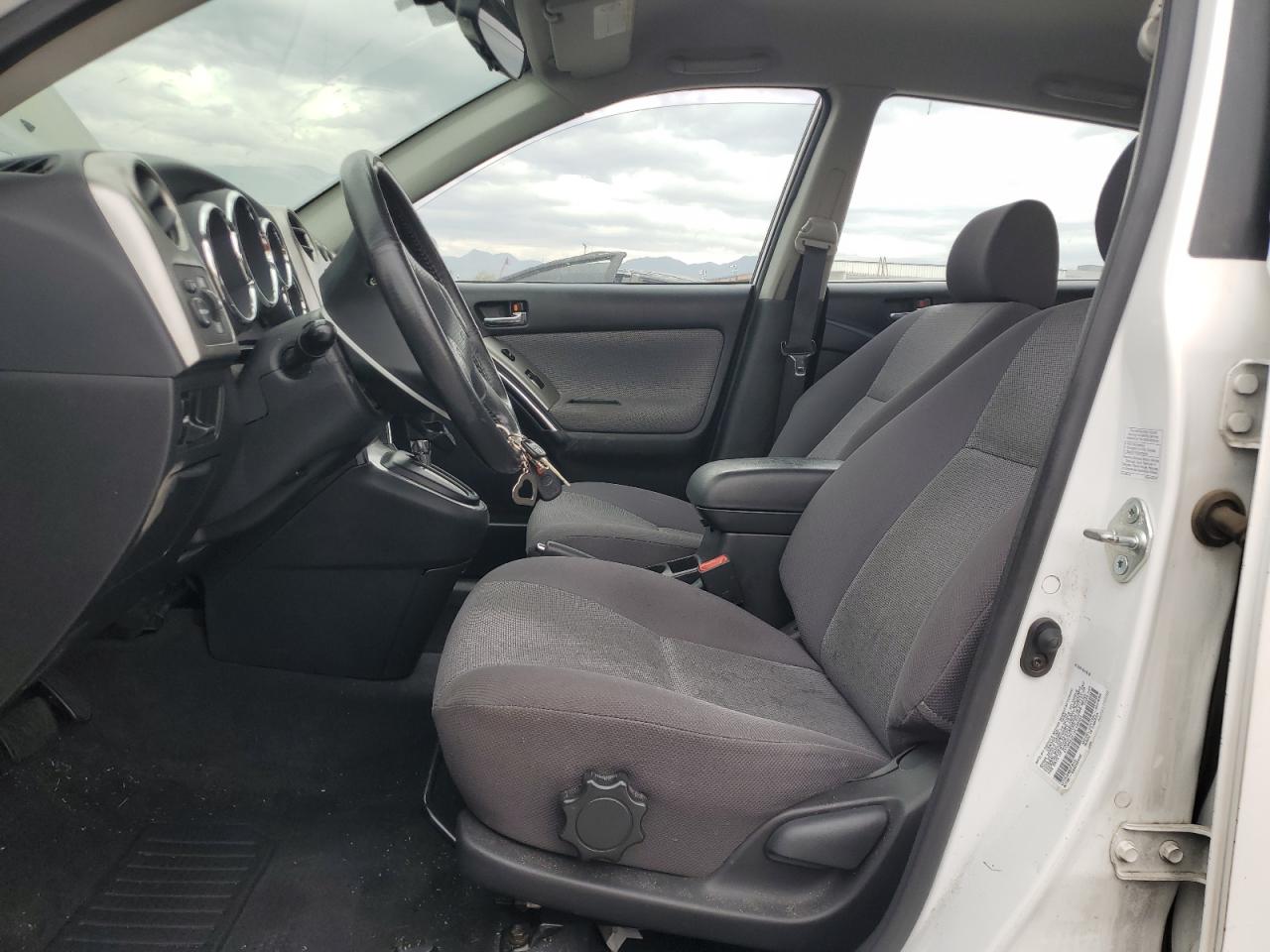 2003 Toyota Corolla Matrix Xr VIN: 2T1KR32E13C120554 Lot: 92395315