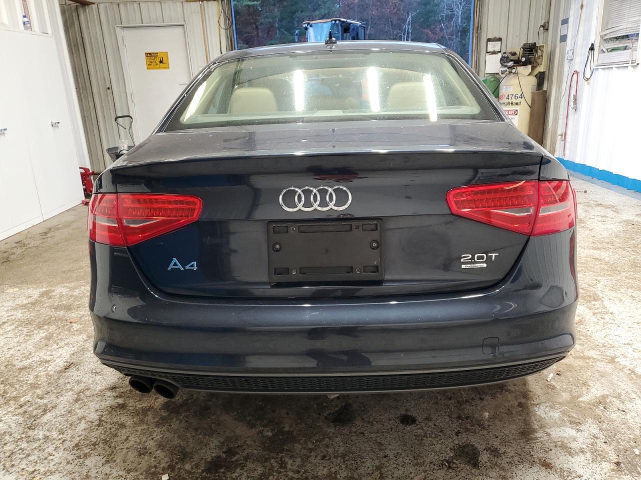 2015 Audi A4 Premium VIN: WAUBFAFL4FN003393 Lot: 90782655