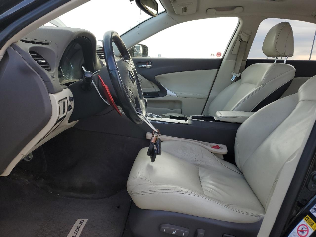 2011 Lexus Is 250 VIN: JTHCF5C23B5052524 Lot: 92046955