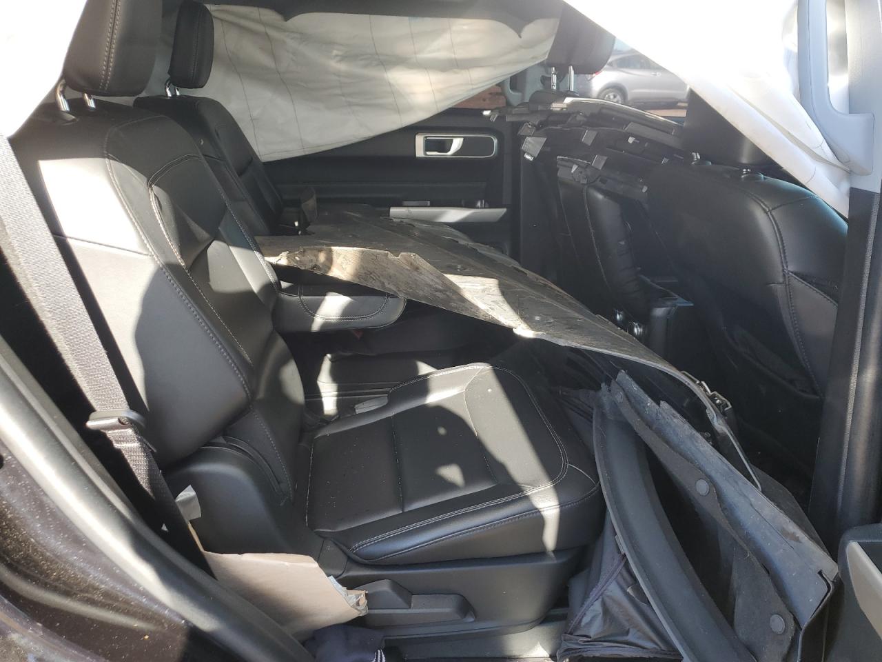 2022 Ford Explorer Xlt VIN: 1FMSK8DH6NGB26049 Lot: 92190755