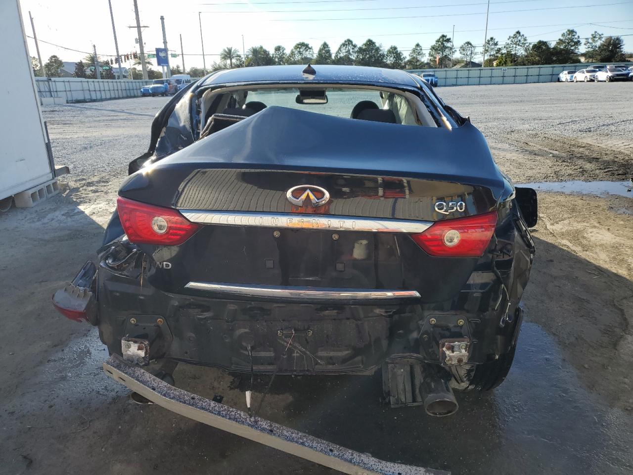 2014 Infiniti Q50 Base VIN: JN1BV7AR4EM690550 Lot: 92492855