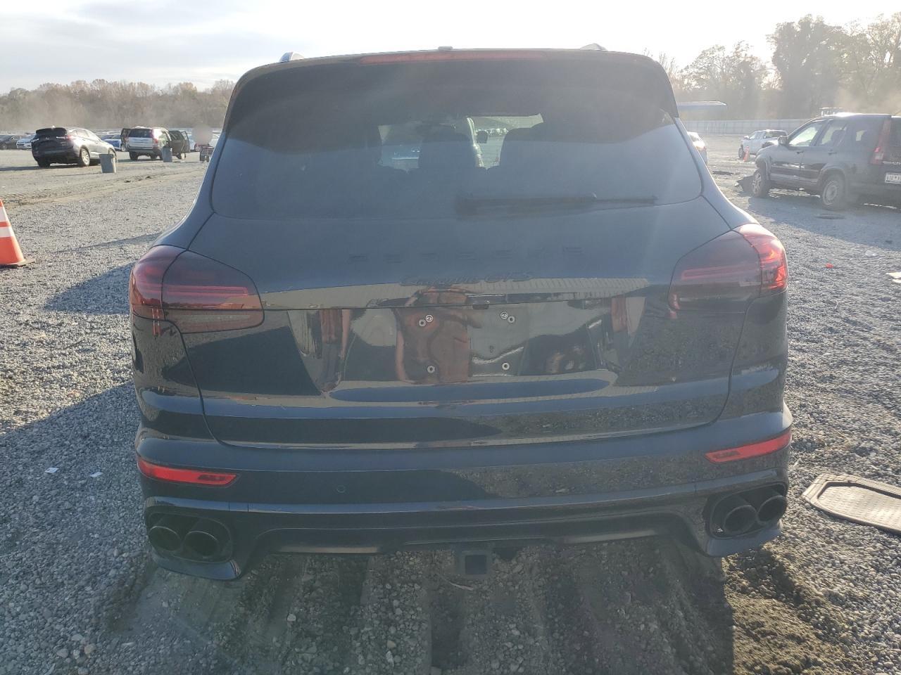 2018 Porsche Cayenne Gts VIN: WP1AD2A29JLA81146 Lot: 92267145