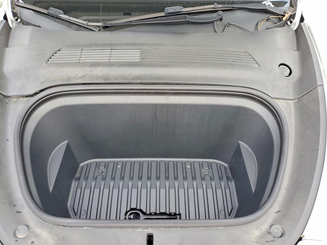 2021 Tesla Model Y VIN: 5YJYGDEE2MF100294 Lot: 94195015