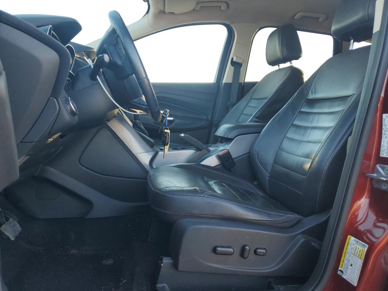 2016 Ford Escape Se VIN: 1FMCU9GX3GUB28899 Lot: 92693815