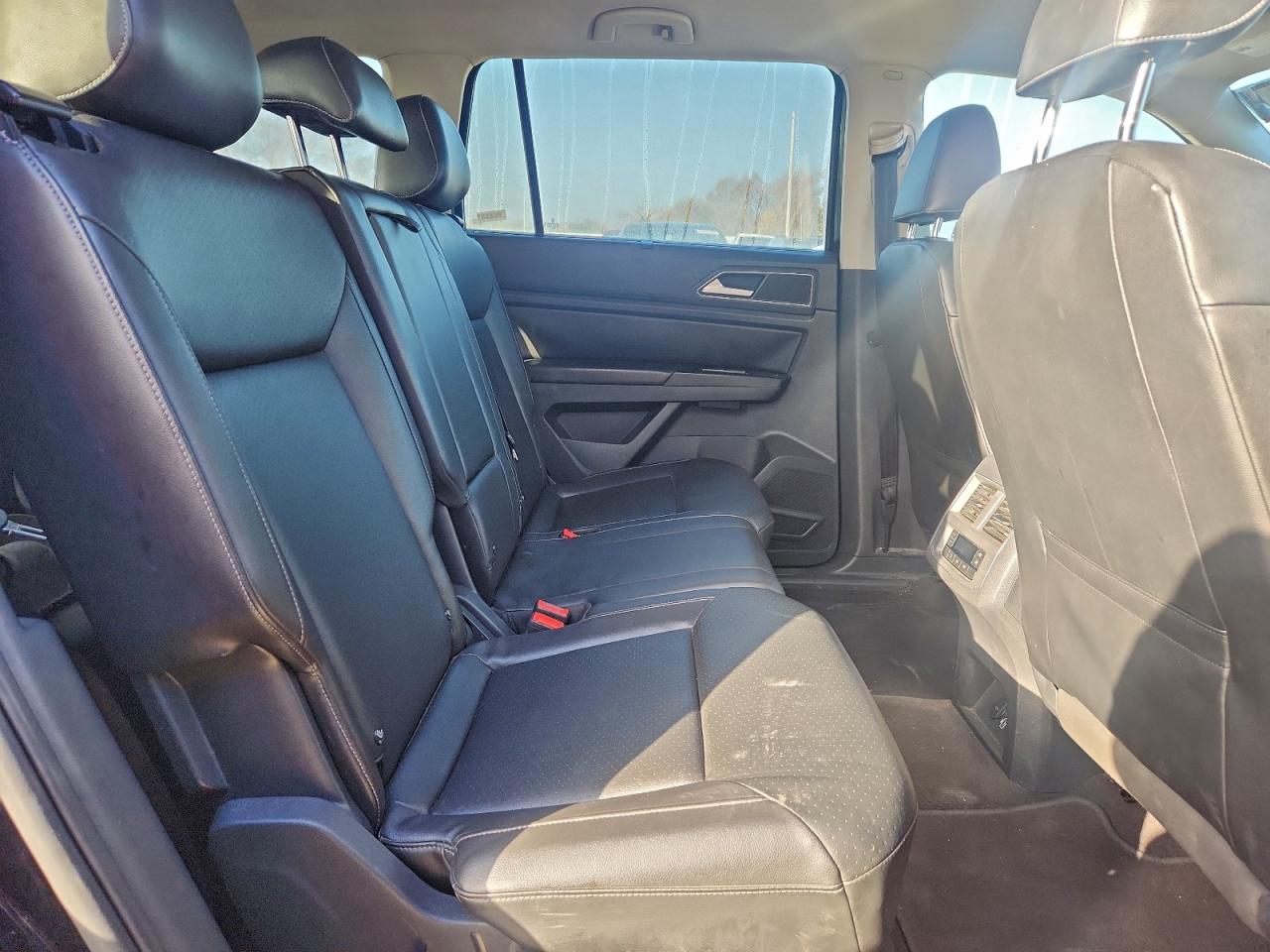 2018 Volkswagen Atlas Se VIN: 1V2CR2CAXJC568323 Lot: 93744655