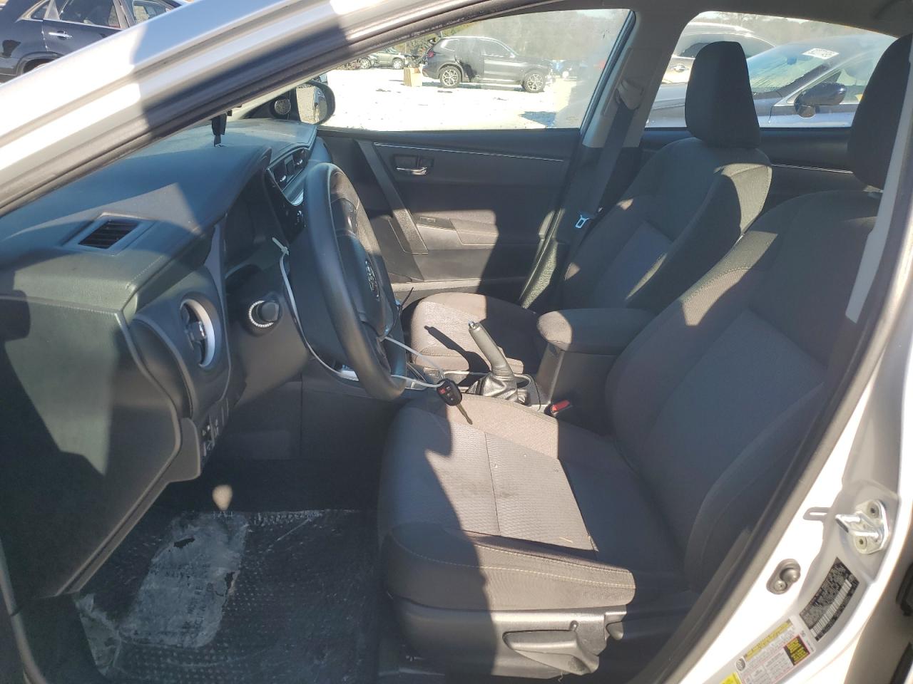 2017 Toyota Corolla L VIN: 2T1BURHE1HC929536 Lot: 92822145