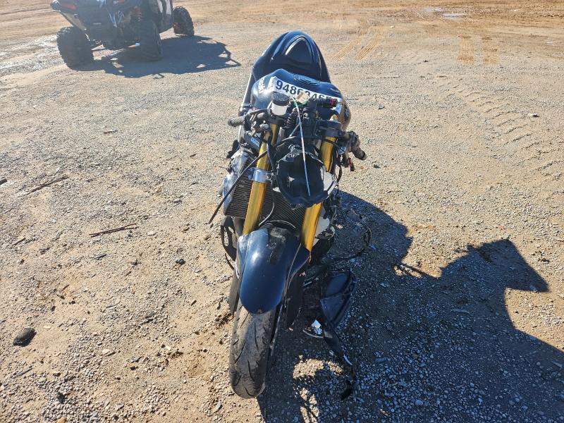 2004 KAWASAKI NINJA ZX 10R  