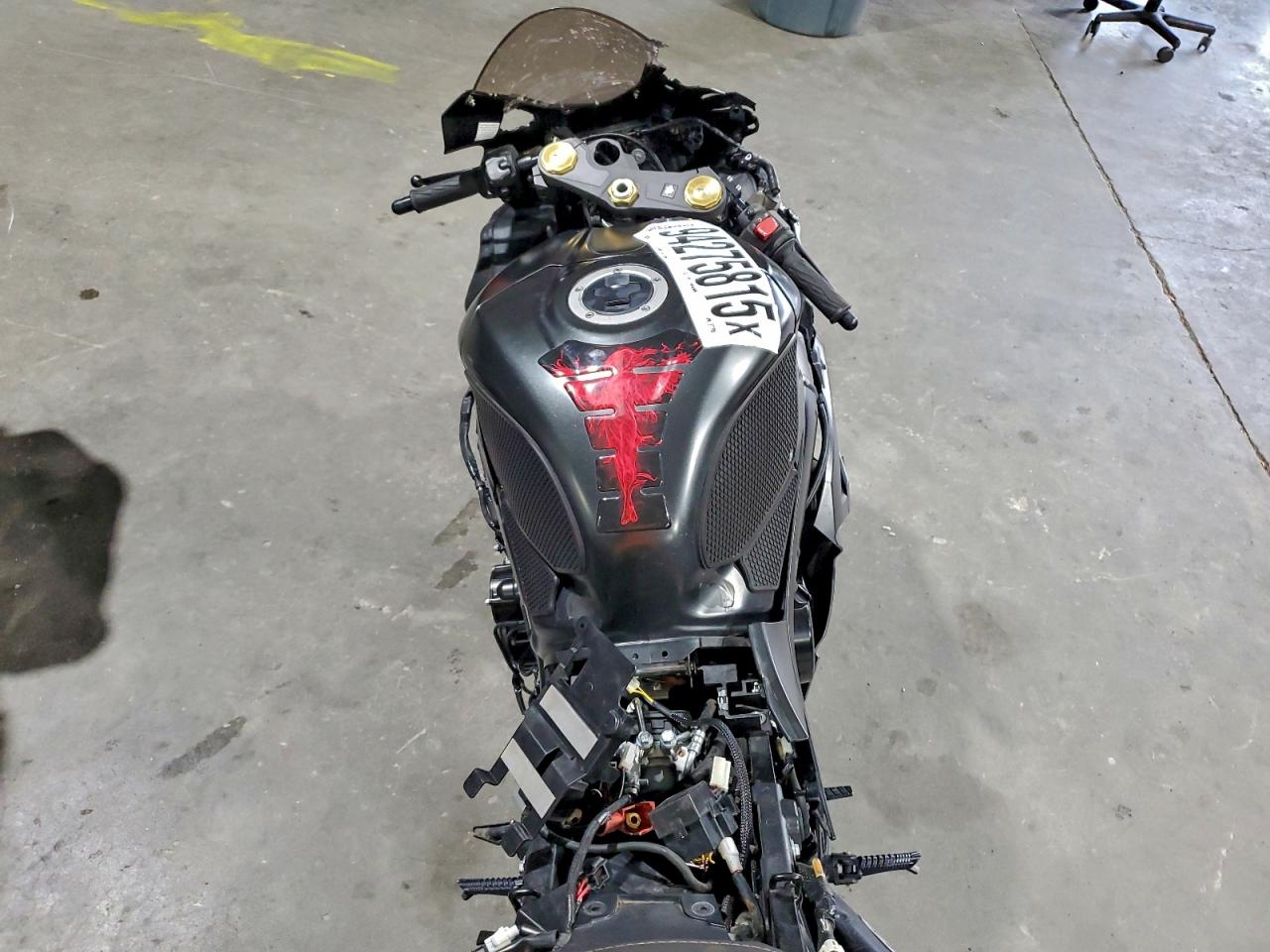 2021 Suzuki Gsx-R1000 VIN: JS1DM11B4M7100122 Lot: 94275815