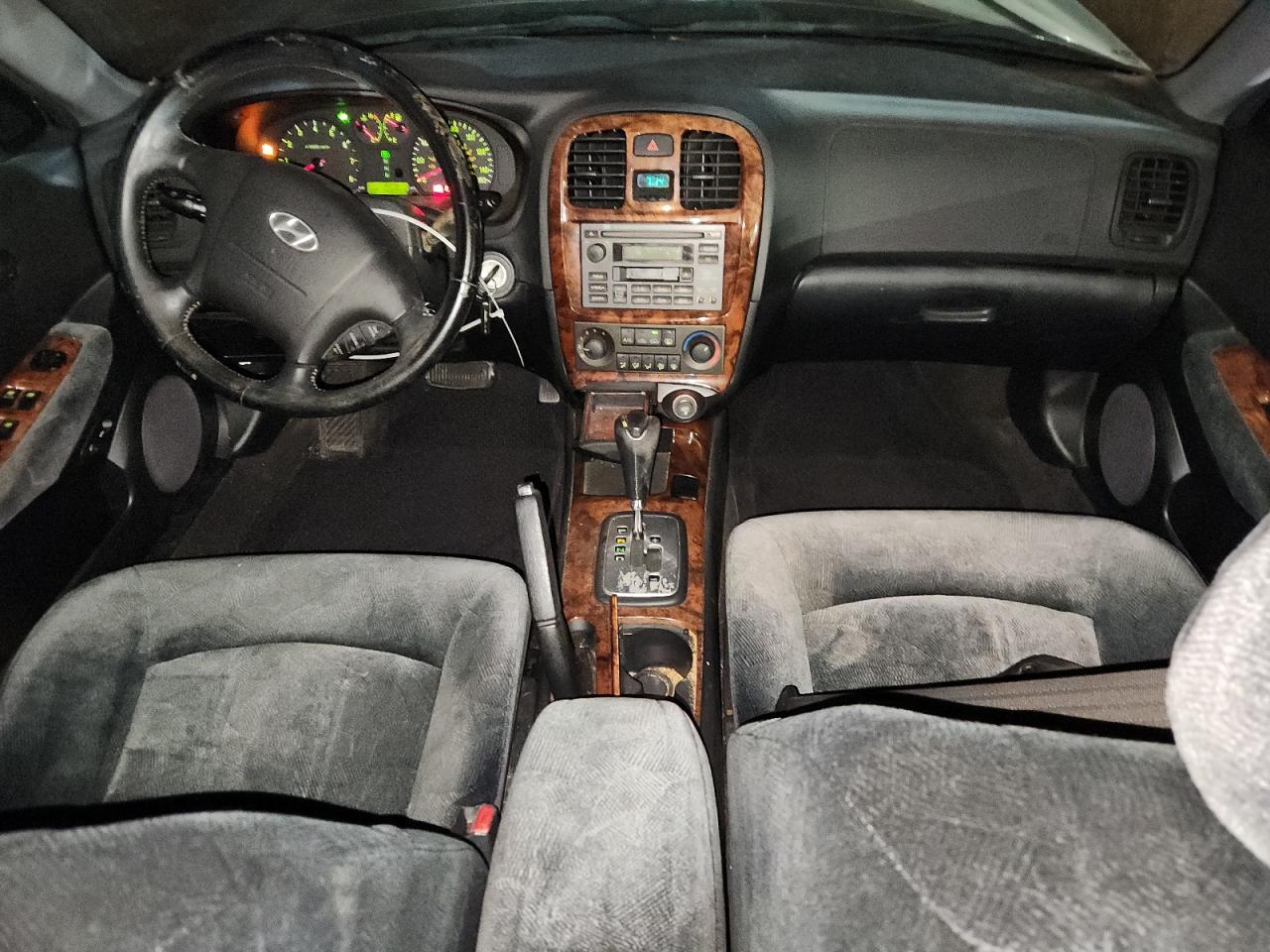 2002 Hyundai Sonata Gls VIN: KMHWF35H52A591752 Lot: 91819195