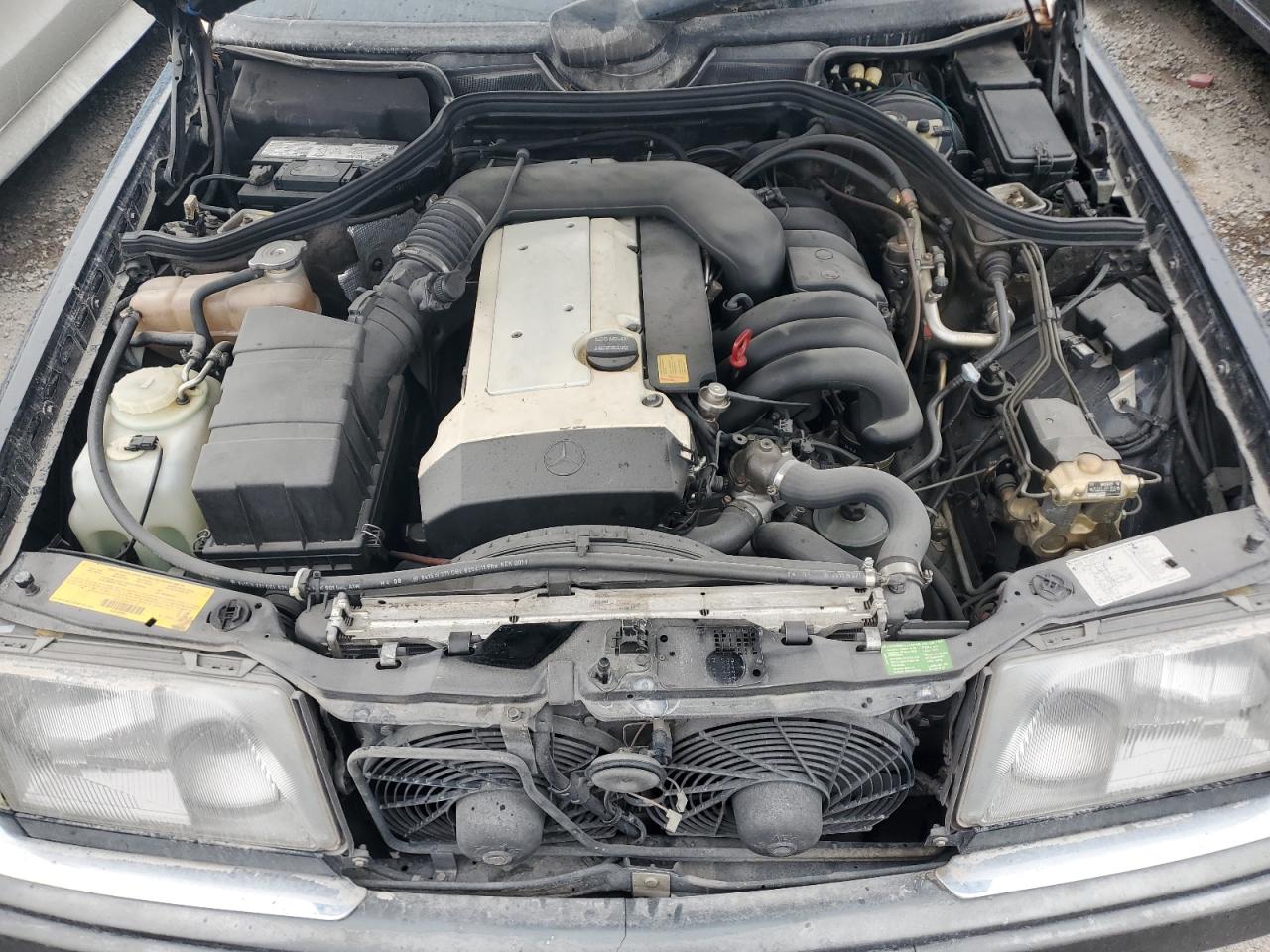 1994 Mercedes-Benz E 320 VIN: WDBEA32E4RC124781 Lot: 85058675