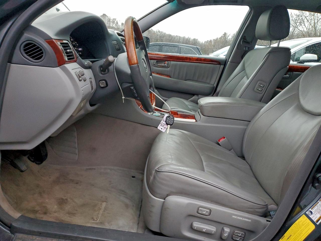 2005 Lexus Ls 430 VIN: JTHBN36F555003945 Lot: 94289895