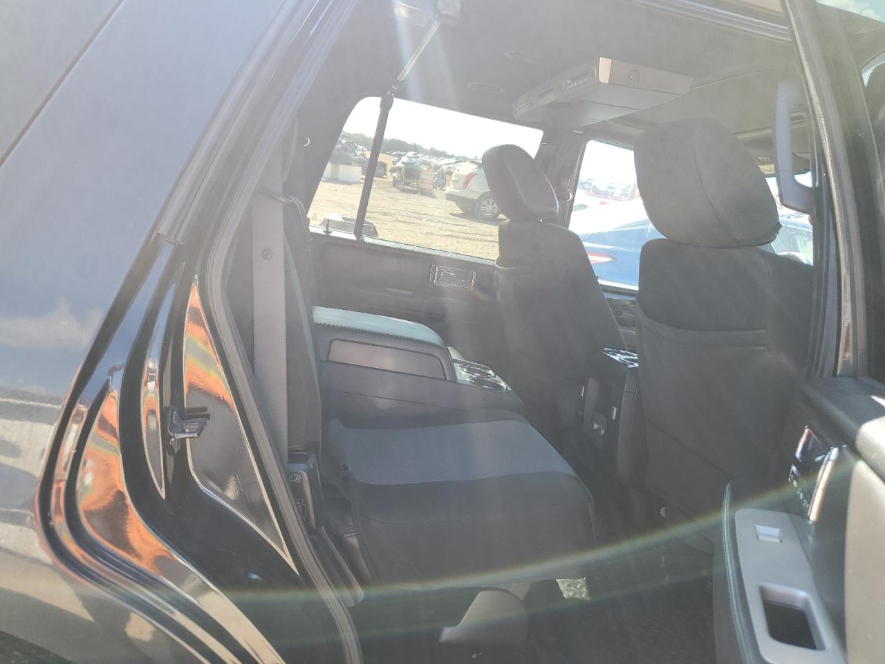 2010 Lincoln Navigator VIN: 5LMJJ2H58AEJ10725 Lot: 92618685