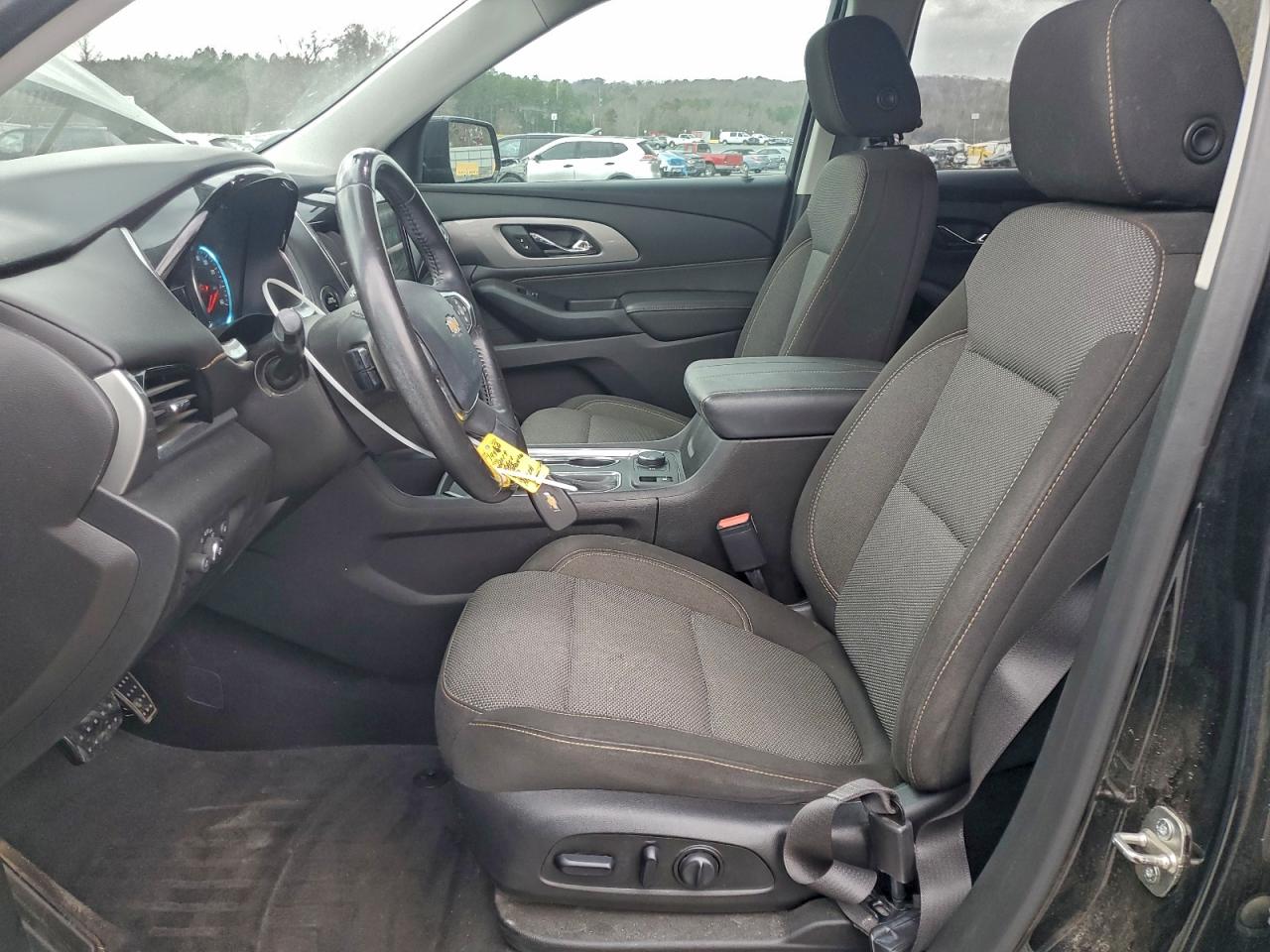 2019 Chevrolet Traverse Lt VIN: 1GNERGKW1KJ254035 Lot: 94155595