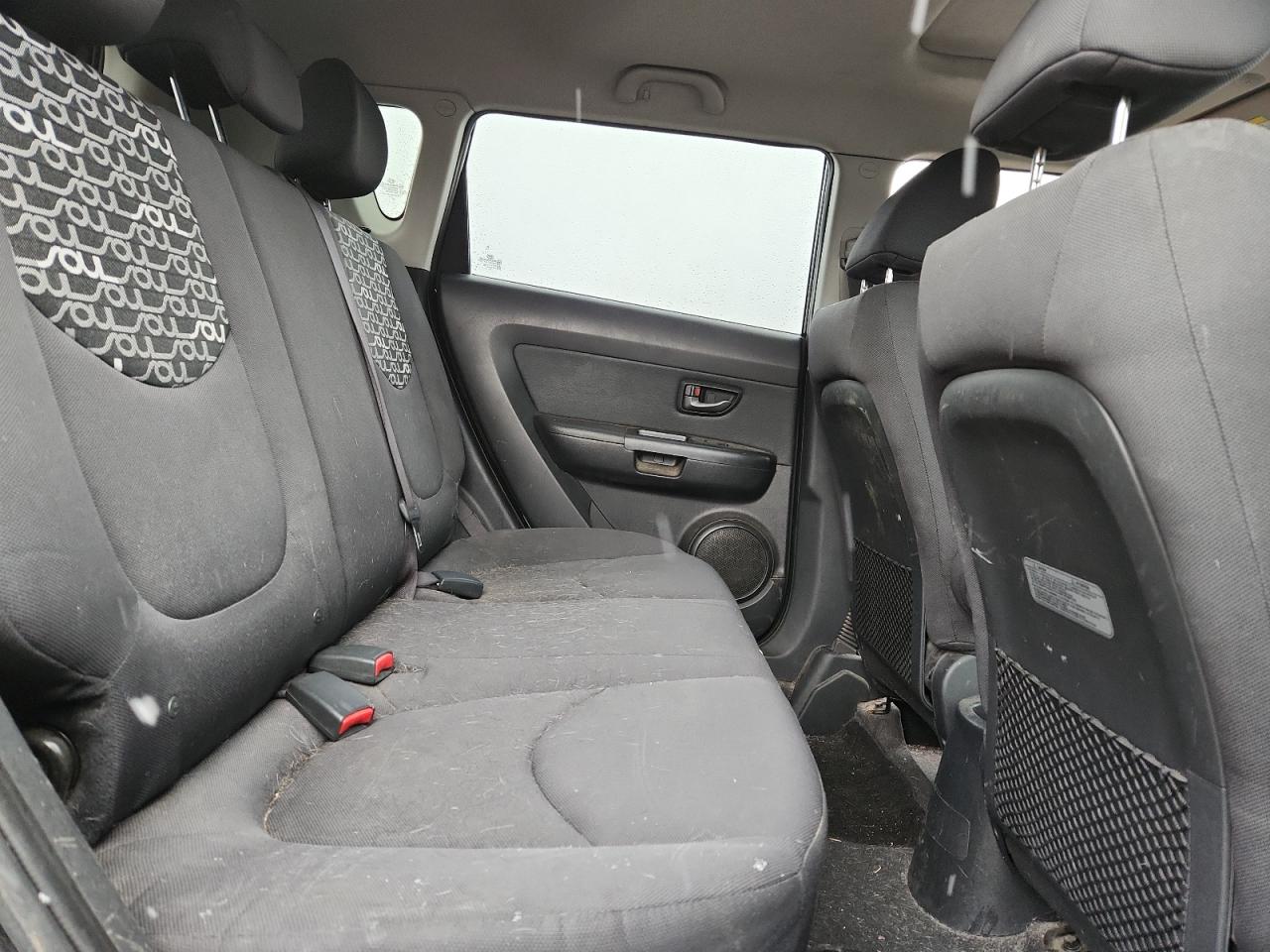 2011 Kia Soul + VIN: KNDJT2A25B7210272 Lot: 91820695