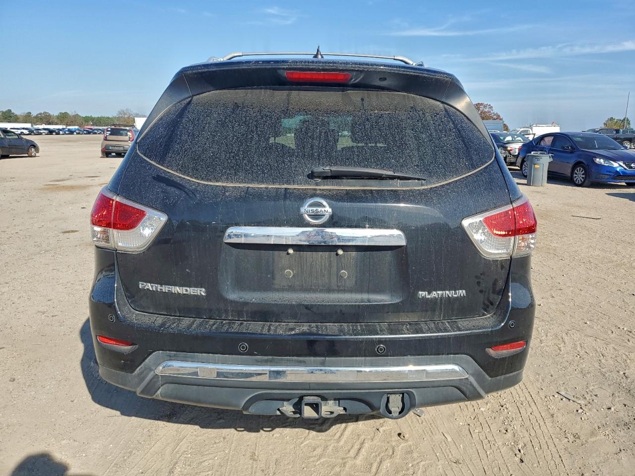 2014 Nissan Pathfinder S VIN: 5N1AR2MN4EC715327 Lot: 93900965