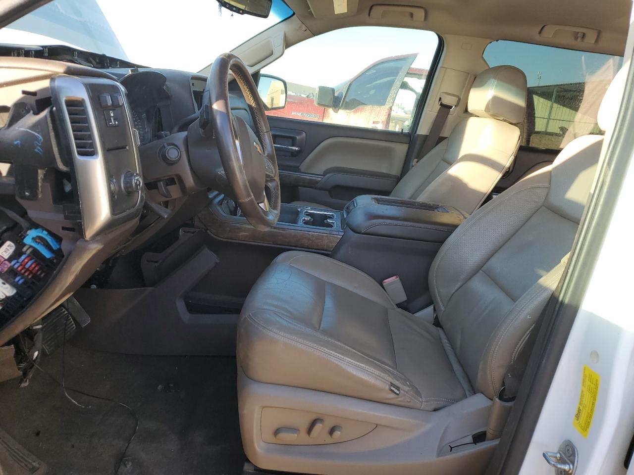 2018 Chevrolet Silverado C1500 Lt VIN: 3GCPCREC7JG523221 Lot: 87469835