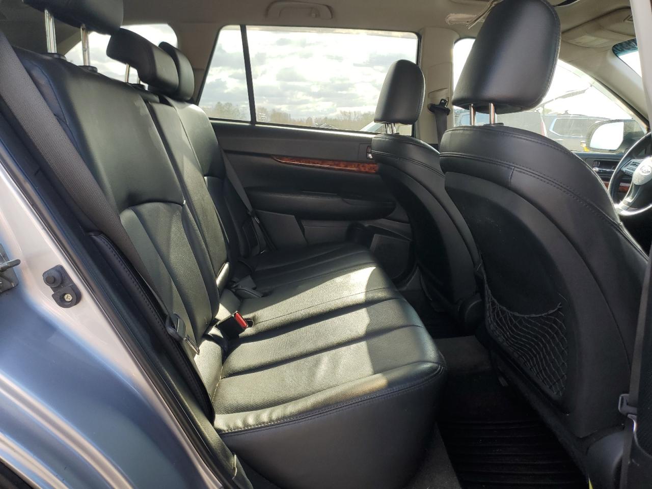 2012 Subaru Outback 2.5I Limited VIN: 4S4BRBKC3C3210818 Lot: 92823935