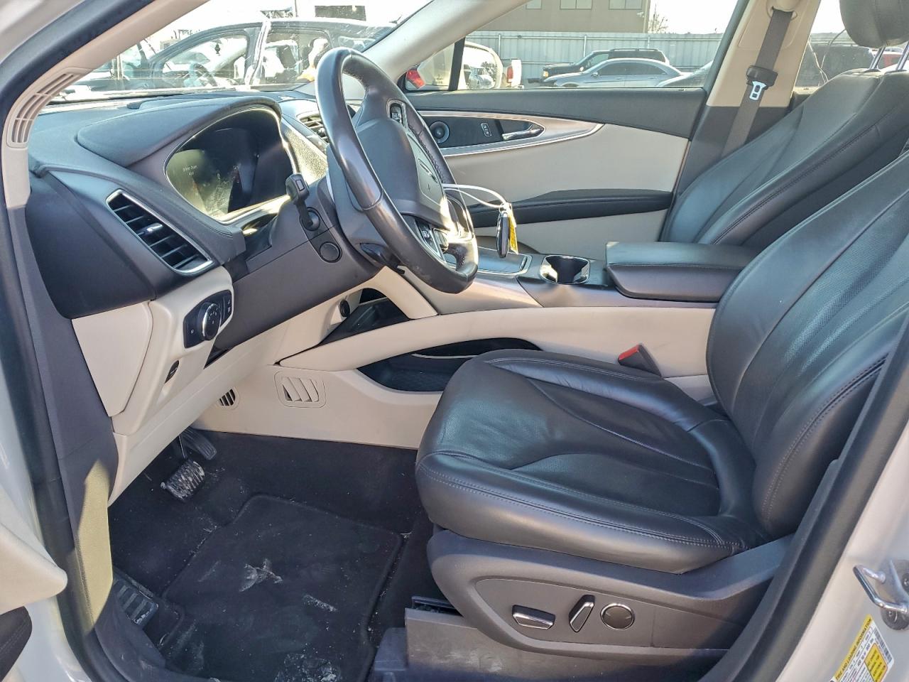 2020 Lincoln Nautilus Reserve VIN: 2LMPJ8K97LBL05116 Lot: 94079395