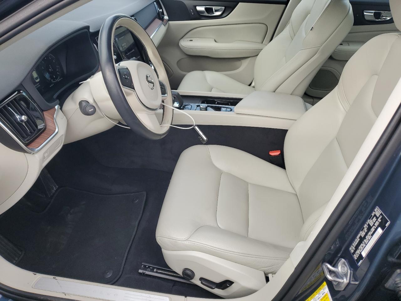 2022 Volvo S60 B5 Momentum VIN: 7JRL12FZXNG160706 Lot: 93529035