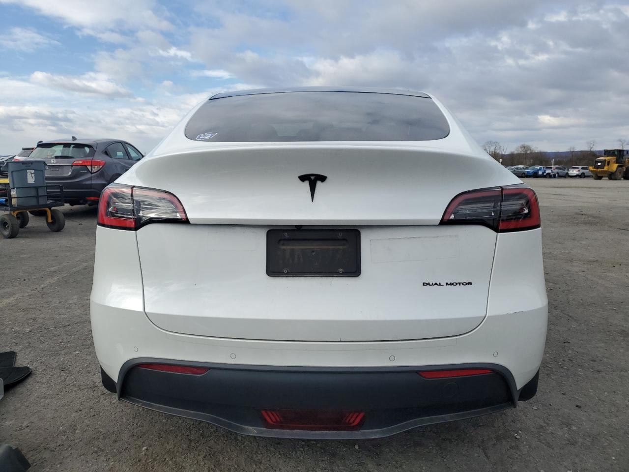 2021 Tesla Model Y VIN: 5YJYGDEE1MF115563 Lot: 91662355