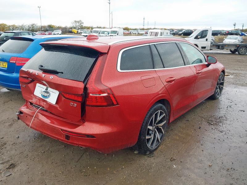 2019 VOLVO V60 2.0 D3 [150] MOMENTUM PLUS 5DR