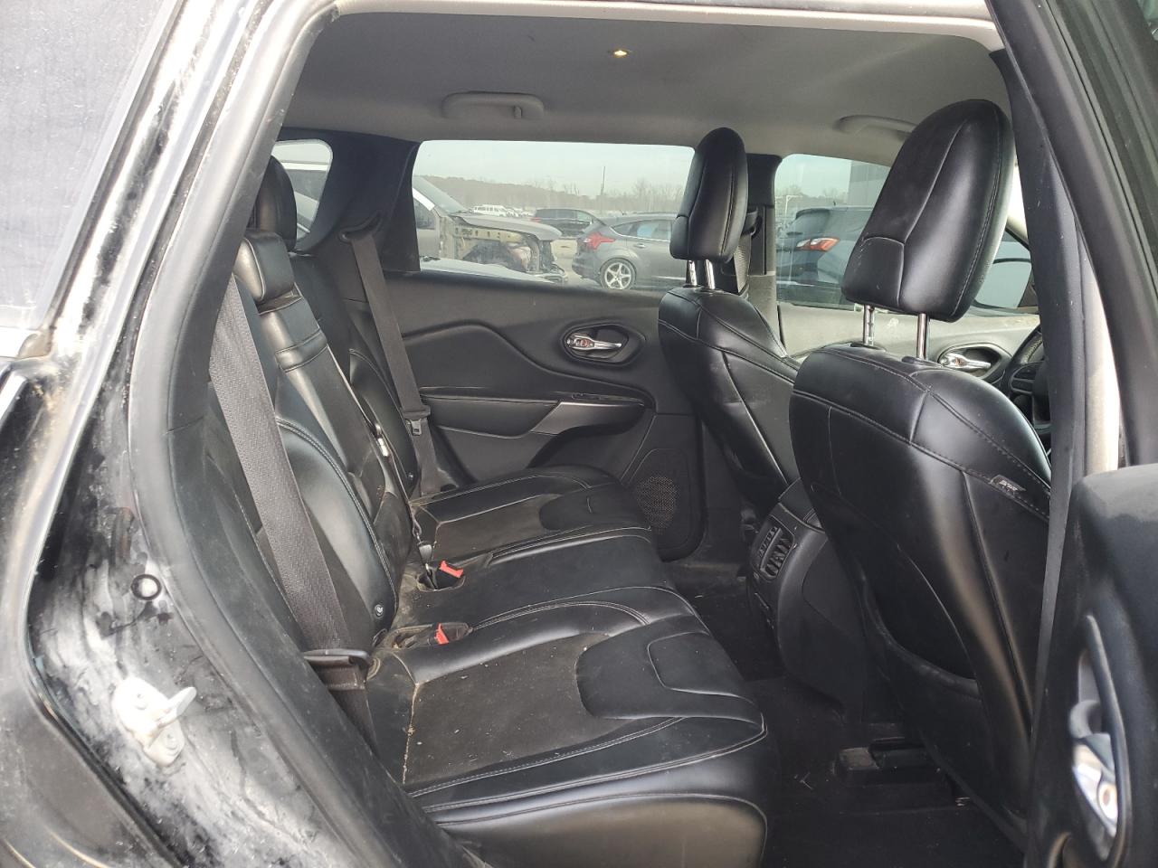 2019 Jeep Cherokee Latitude Plus VIN: 1C4PJMLB3KD182269 Lot: 92287635