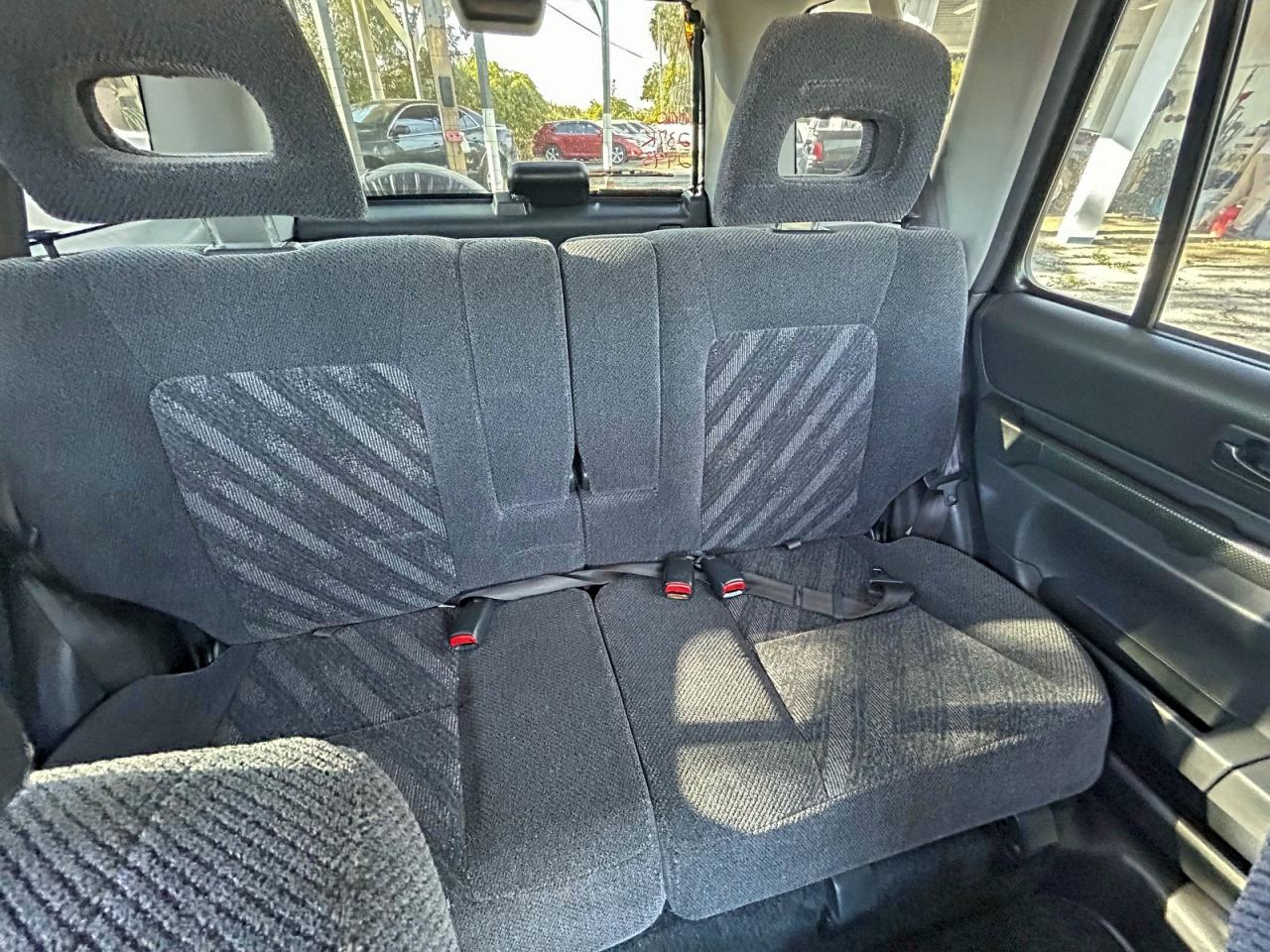 2000 Honda Cr-V Lx VIN: JHLRD2843YC005298 Lot: 94383305