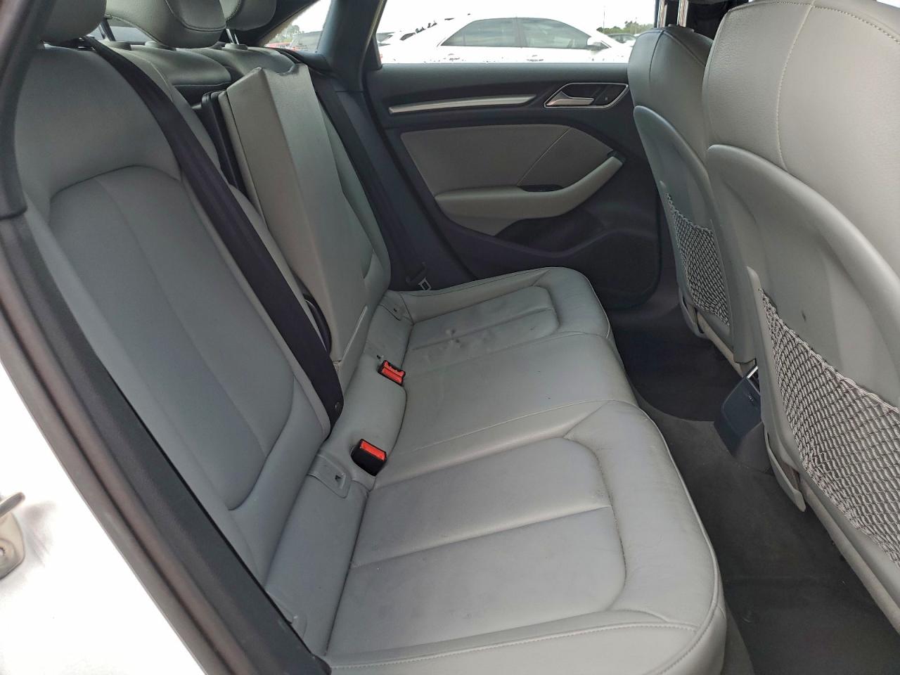 2018 Audi A3 Premium VIN: WAUAUGFF8J1071226 Lot: 93834045