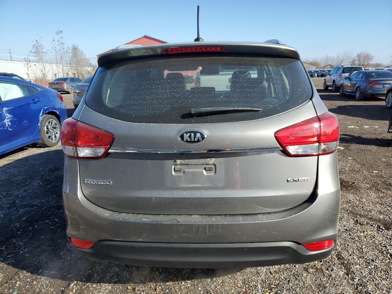 2014 Kia Rondo VIN: KNAHU8A3XE7046185 Lot: 93220655