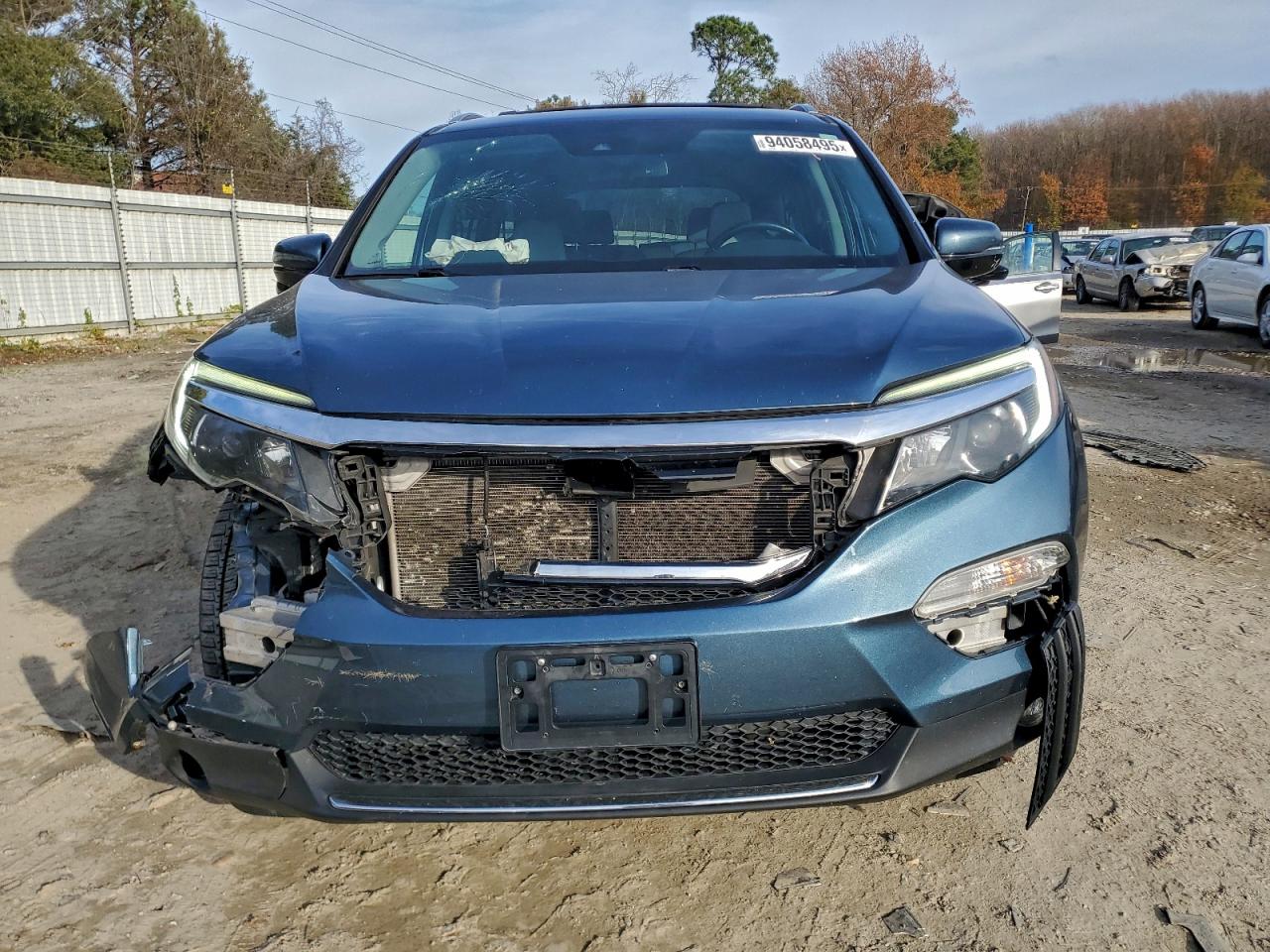 2016 Honda Pilot Touring VIN: 5FNYF6H9XGB082984 Lot: 94058495